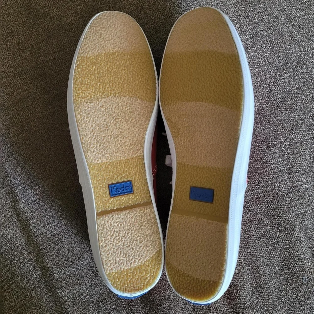 Taylor Swift Red Era Keds - Picture 5 of 5